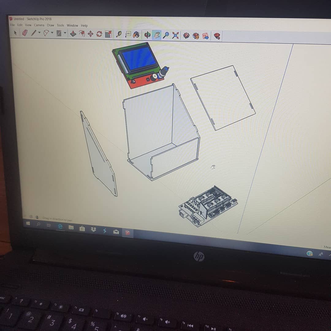 CNC-controller behuizing